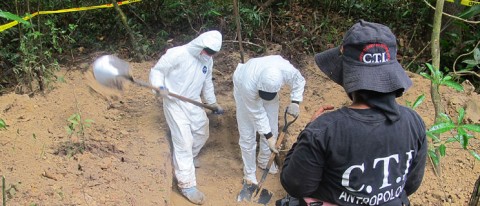 Encuentran Una Fosa Común Con 26 Restos Humanos En Bogotá | RCN Radio