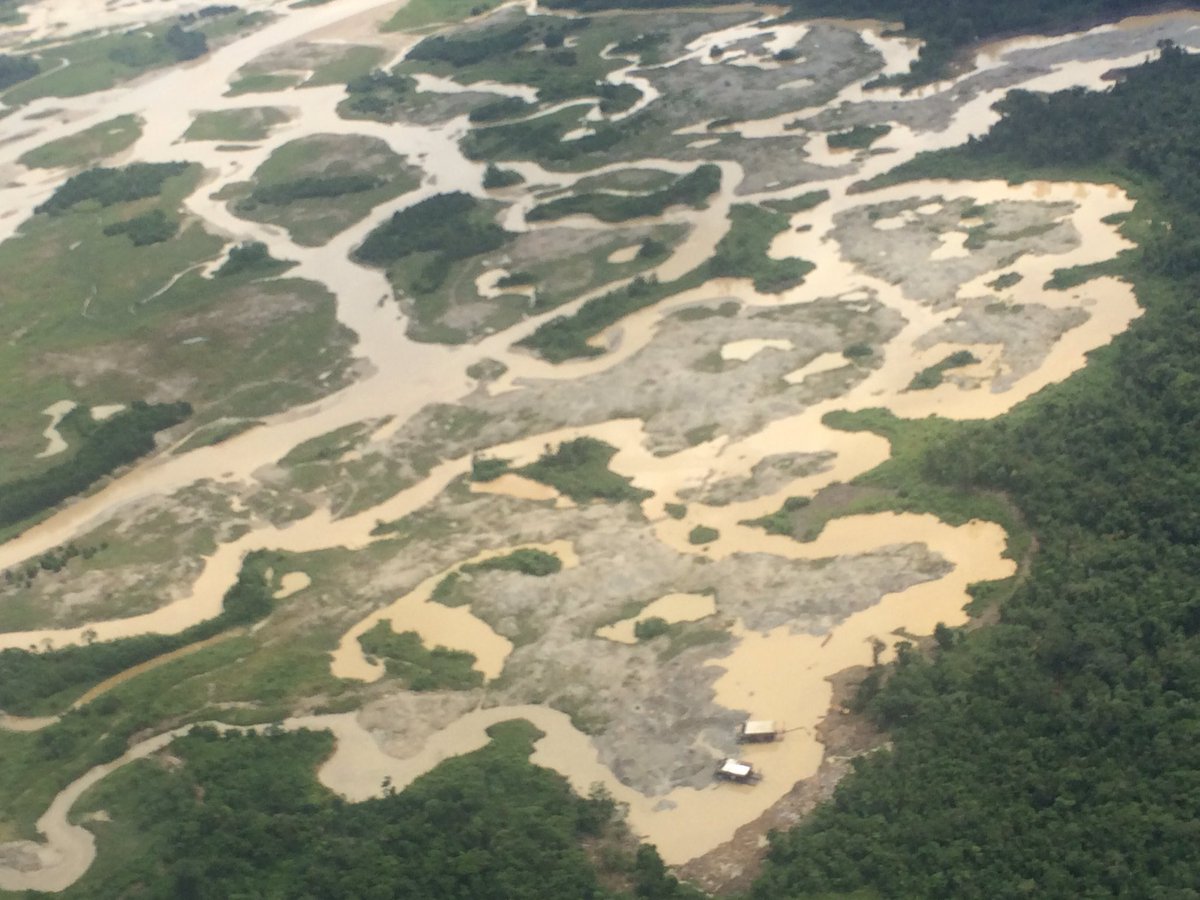 Desde Líbano, Estados Unidos y Bolivia lideraban red de minería ilegal en Chocó