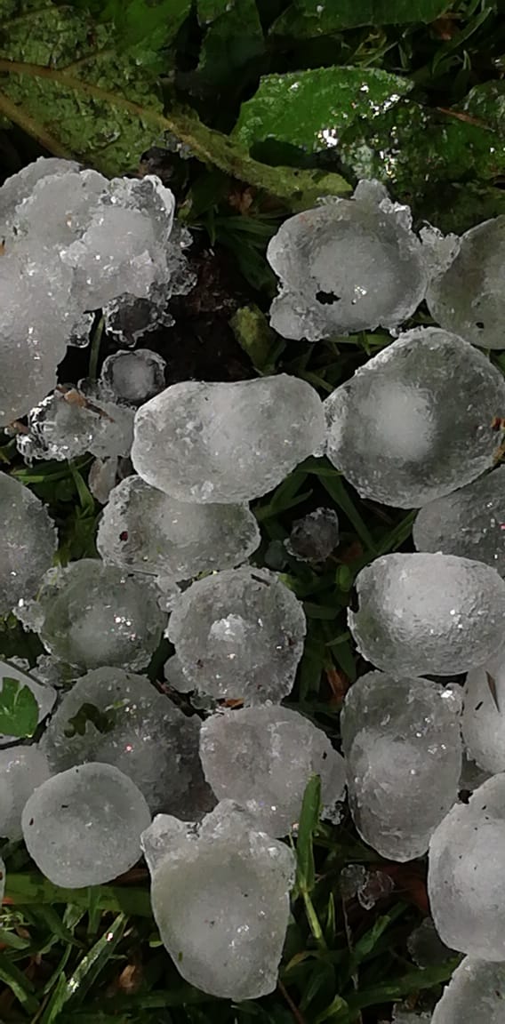 Así fue el hielo que cayó en Ráquira (Boyacá)