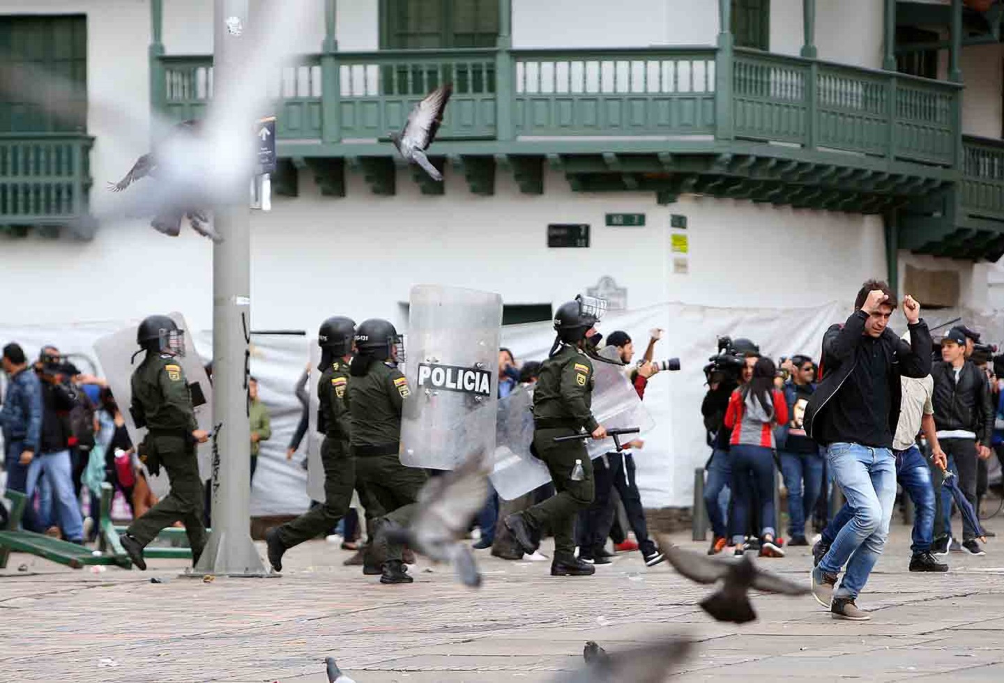 Manifestaciones en la Plaza de Bolívar 25 de abril de 2019