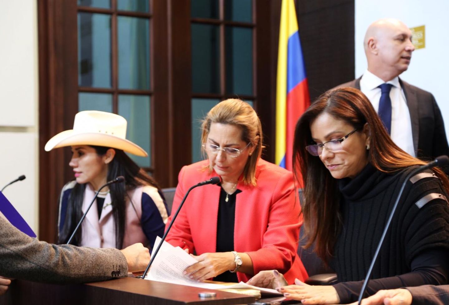 La senadora Martiza Martínez y la gobernadora del Meta, Marcela Amaya La senadora Martiza Martínez y la gobernadora del Meta, Marcela Amaya
