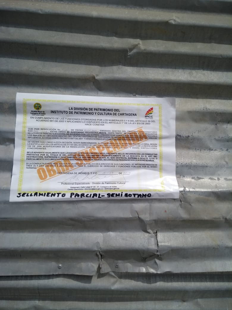 Se trata de una edificación ubicada en la Avenida El Pedregal en el Barrio Getsemaní.