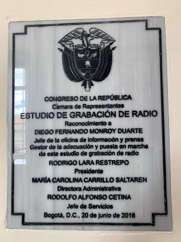 Placa 4 Oficina Prensa