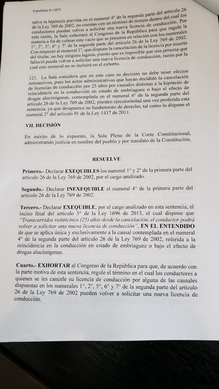 DECISIÓN DE LA CORTE CONSTITUCIONAL DECISIÓN DE LA CORTE CONSTITUCIONAL