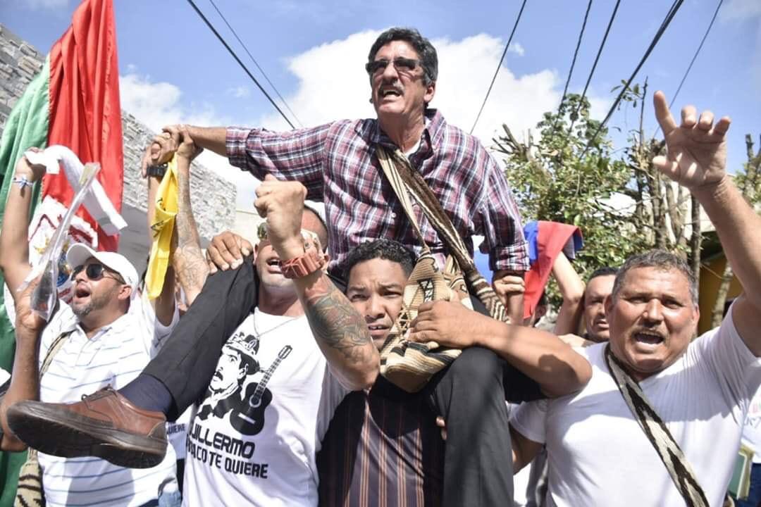 El exguerrillero que con una campaña de amor y reconciliación logró convertirse en Alcalde - RCN Radio