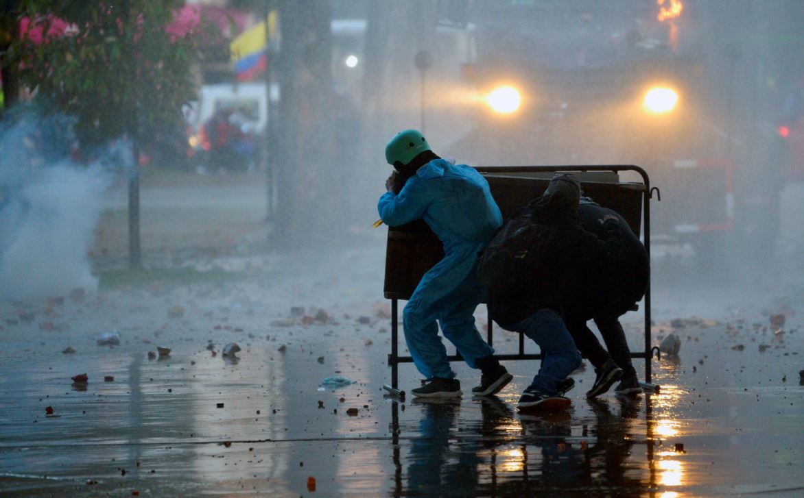 Choques entre manifestantes y la Policía, en Bogotá