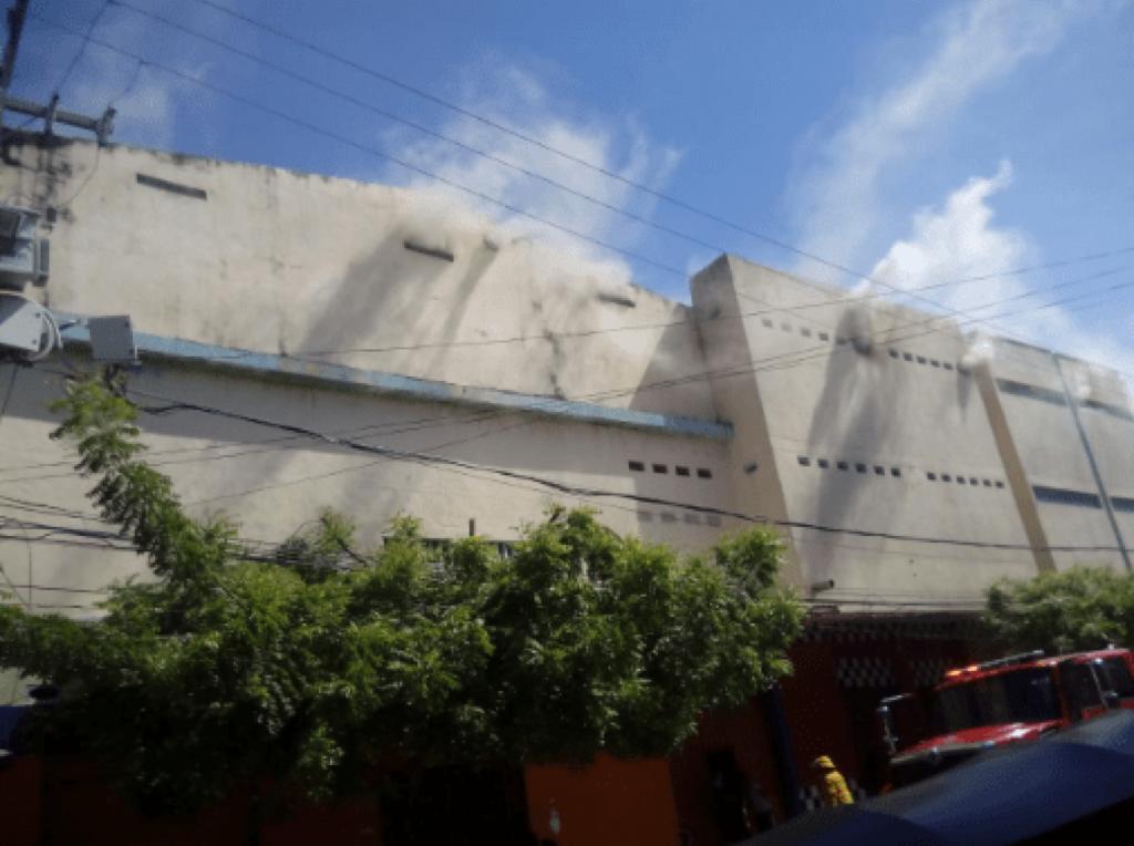 Voraz incendio se presentó en el centro de Barranquilla - RCN Radio