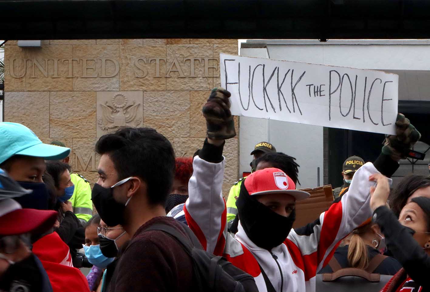 Protestas frente a embajada de Estados Unidos / Muerte de George Floyd por racismo