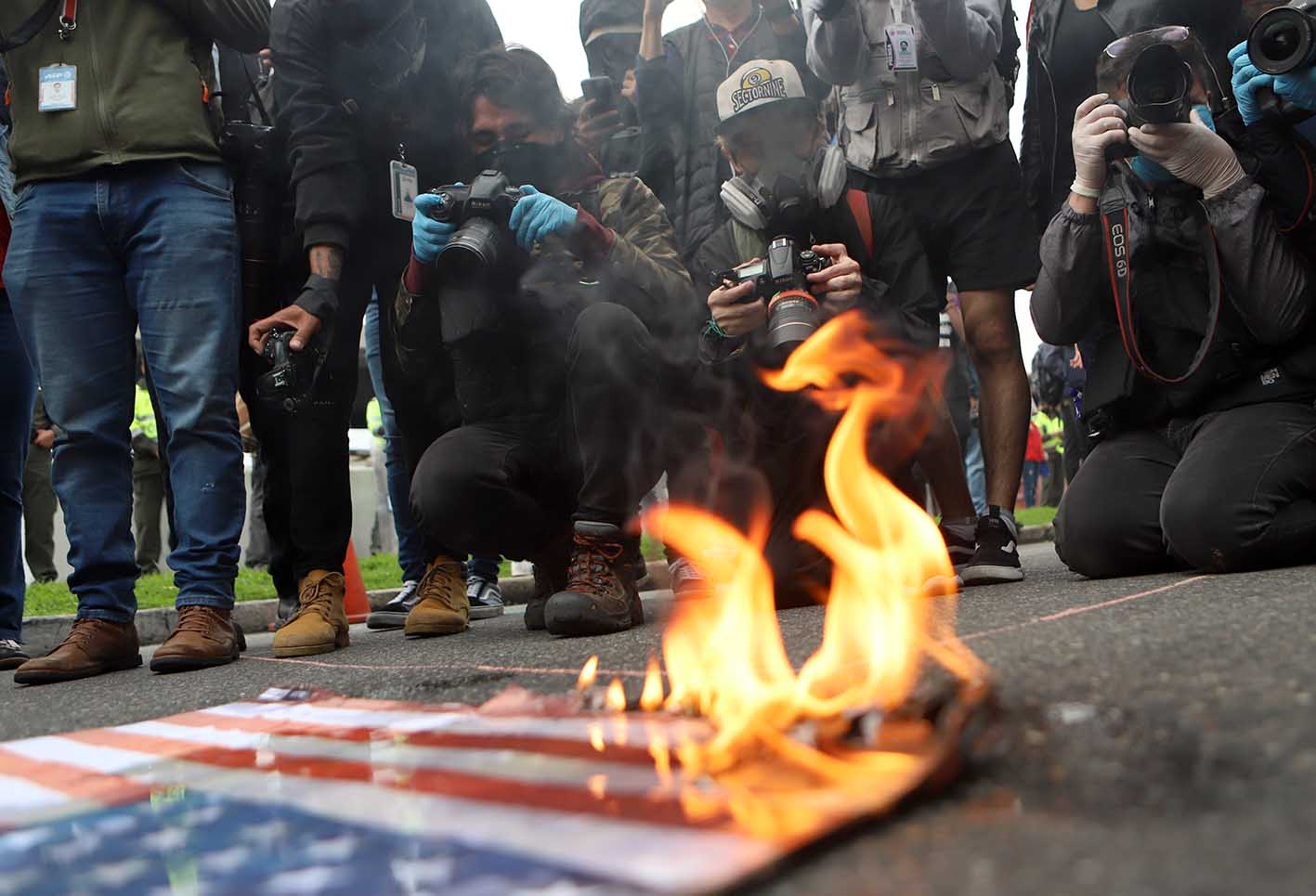 Protestas frente a embajada de Estados Unidos / Muerte de George Floyd por racismo