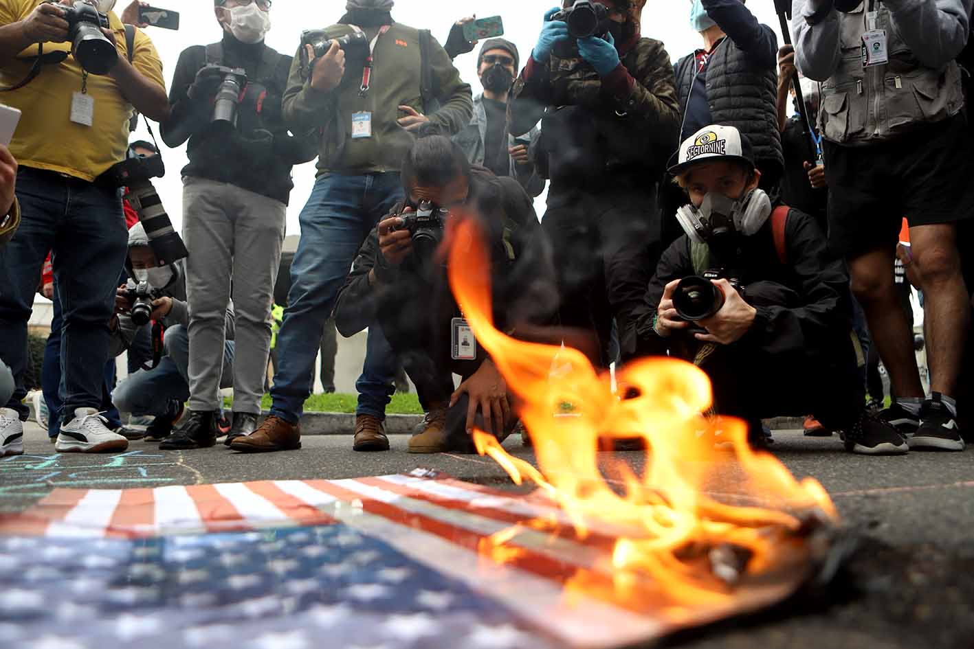 Protestas frente a embajada de Estados Unidos / Muerte de George Floyd por racismo