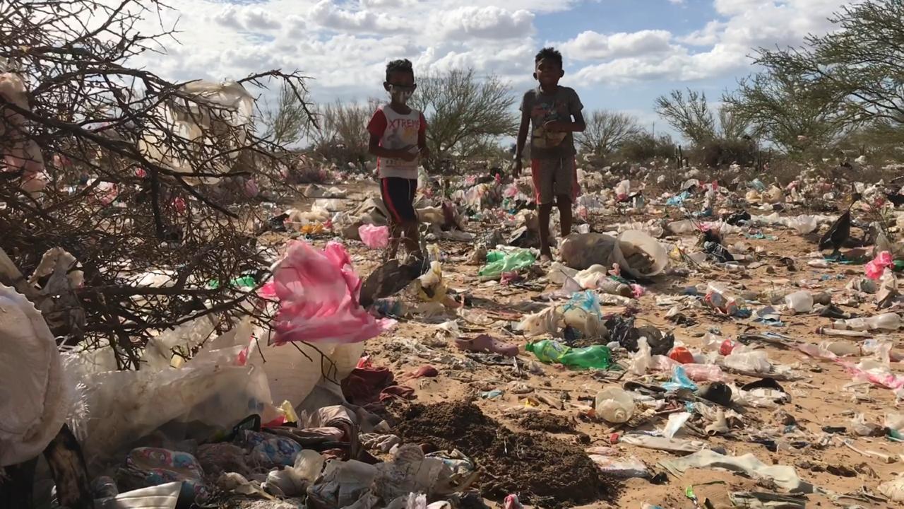 La falta de agua y las falsas promesas tienen a varias poblaciones en penosas situaciones.