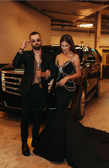 Greeicy y Mike Bahía en los Grammy Latino