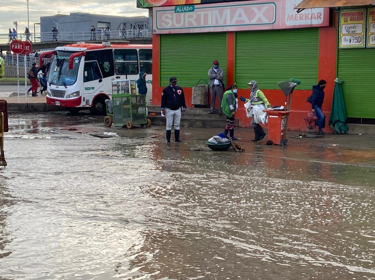 Ola Invernal Soacha En Crisis Por Fuertes Lluvias Rcn Radio