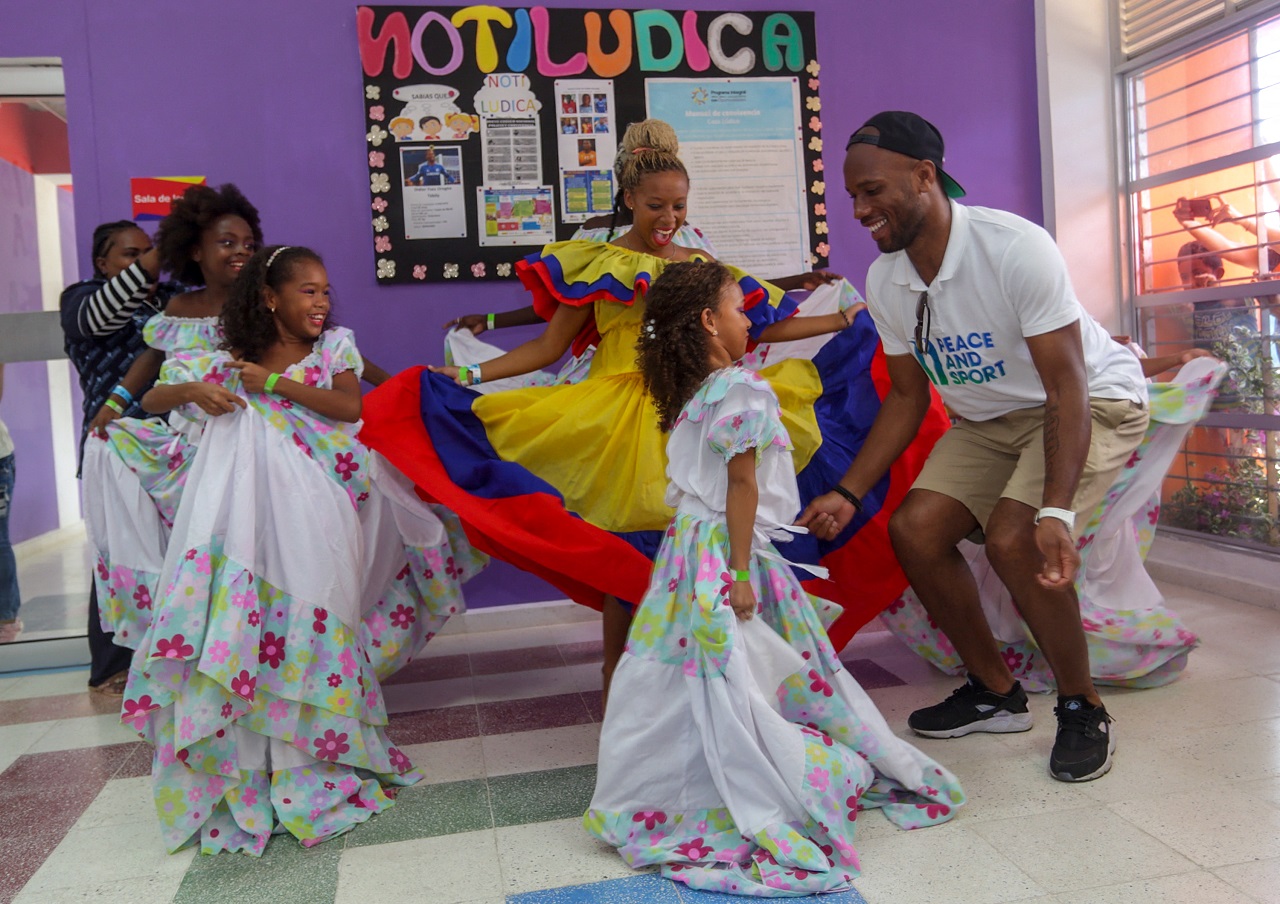 Cumbia en Cartagena y exfutbolista Didier Drogba
