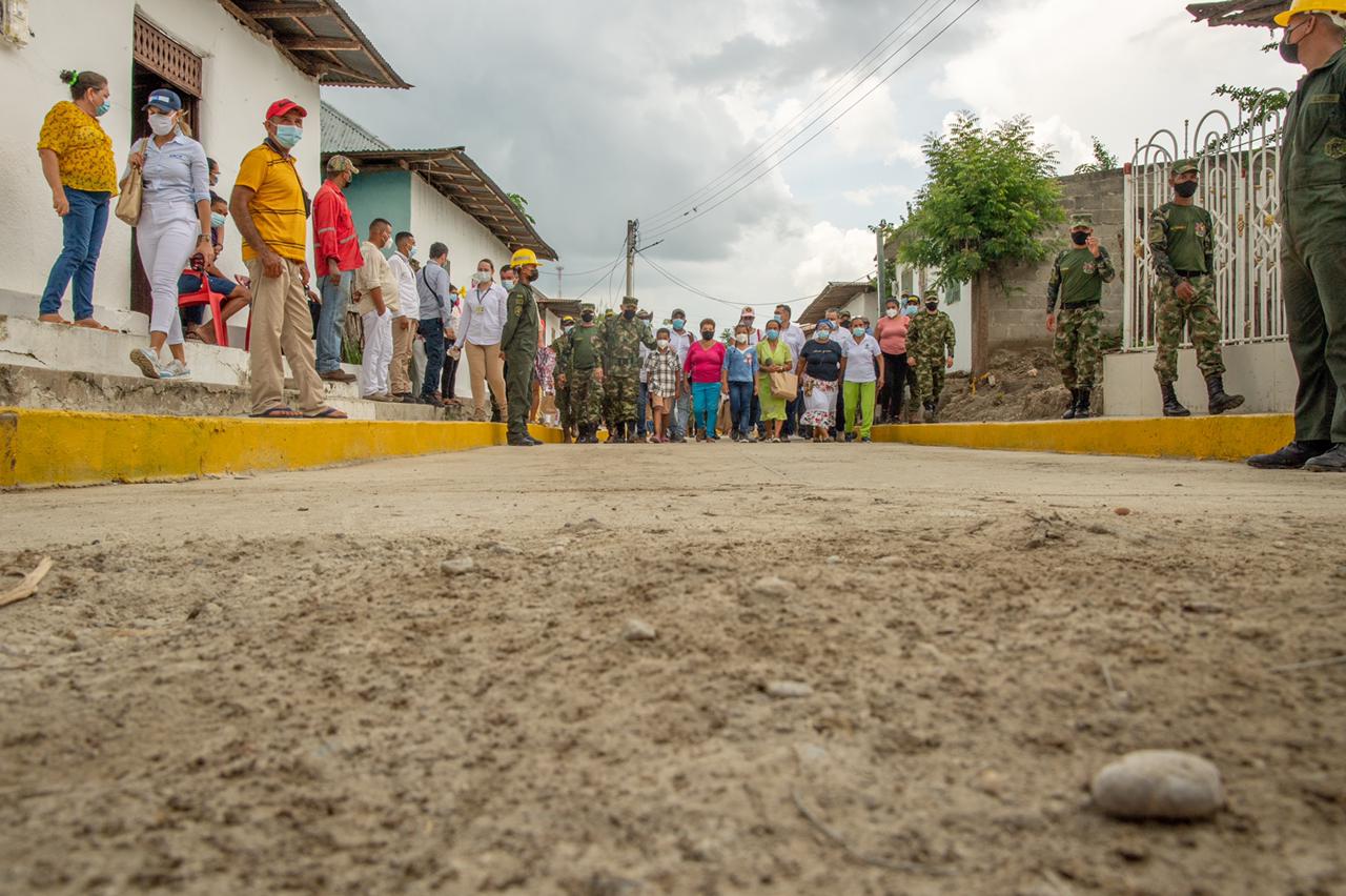 trabajo de infraestructura en El Salado Bolívar