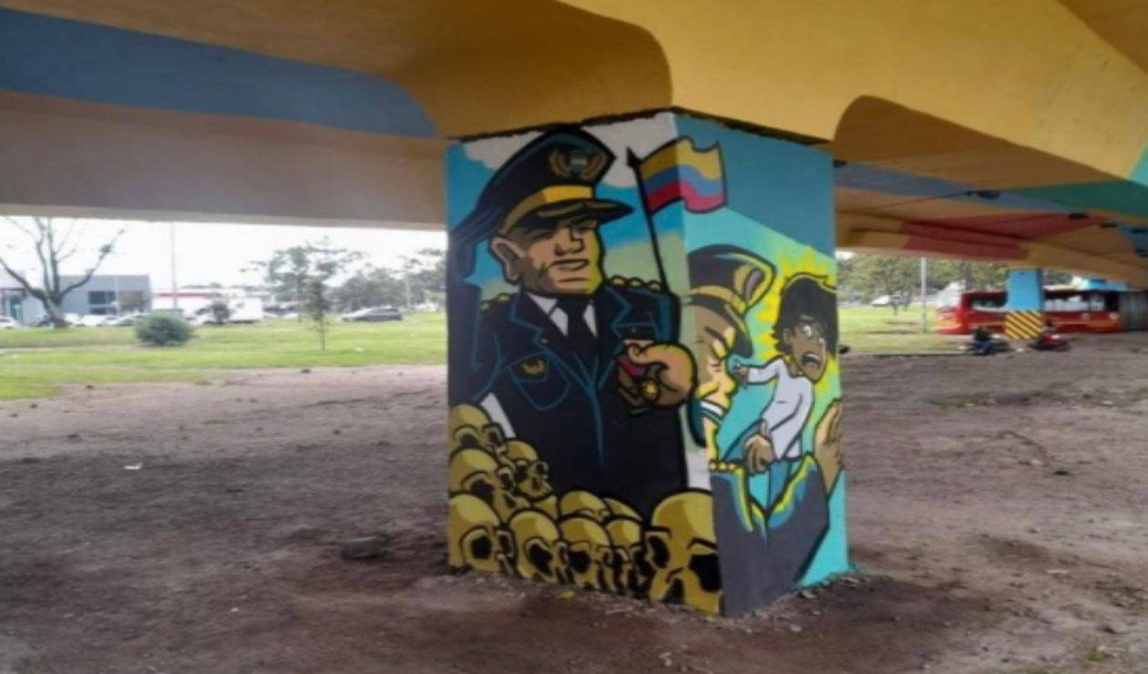 Acusan a la Alcaldía de Bogotá de financiar murales contra Policía | RCN  Radio