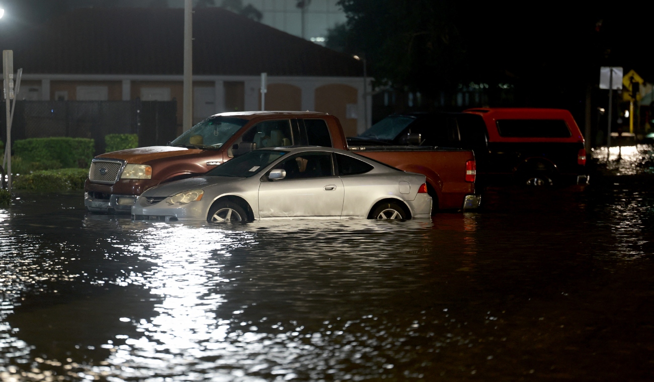 Huracán Idalia las impactantes imágenes de su llegada a Florida RCN