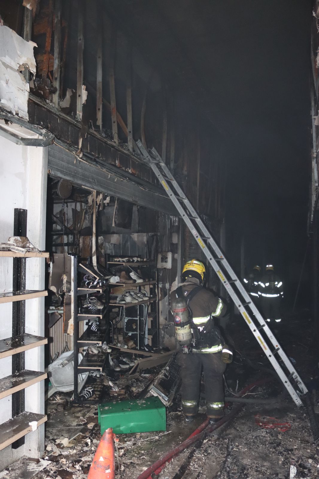 Incendio en centro comercial de Cali deja pérdidas [Fotos_ RCN Radio