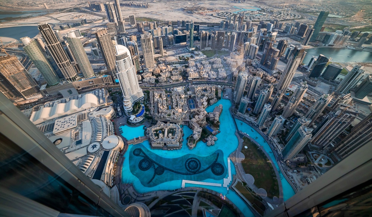 El Burj Khalifa, ubicado en la ciudad de Dubái en los Emiratos Árabes,