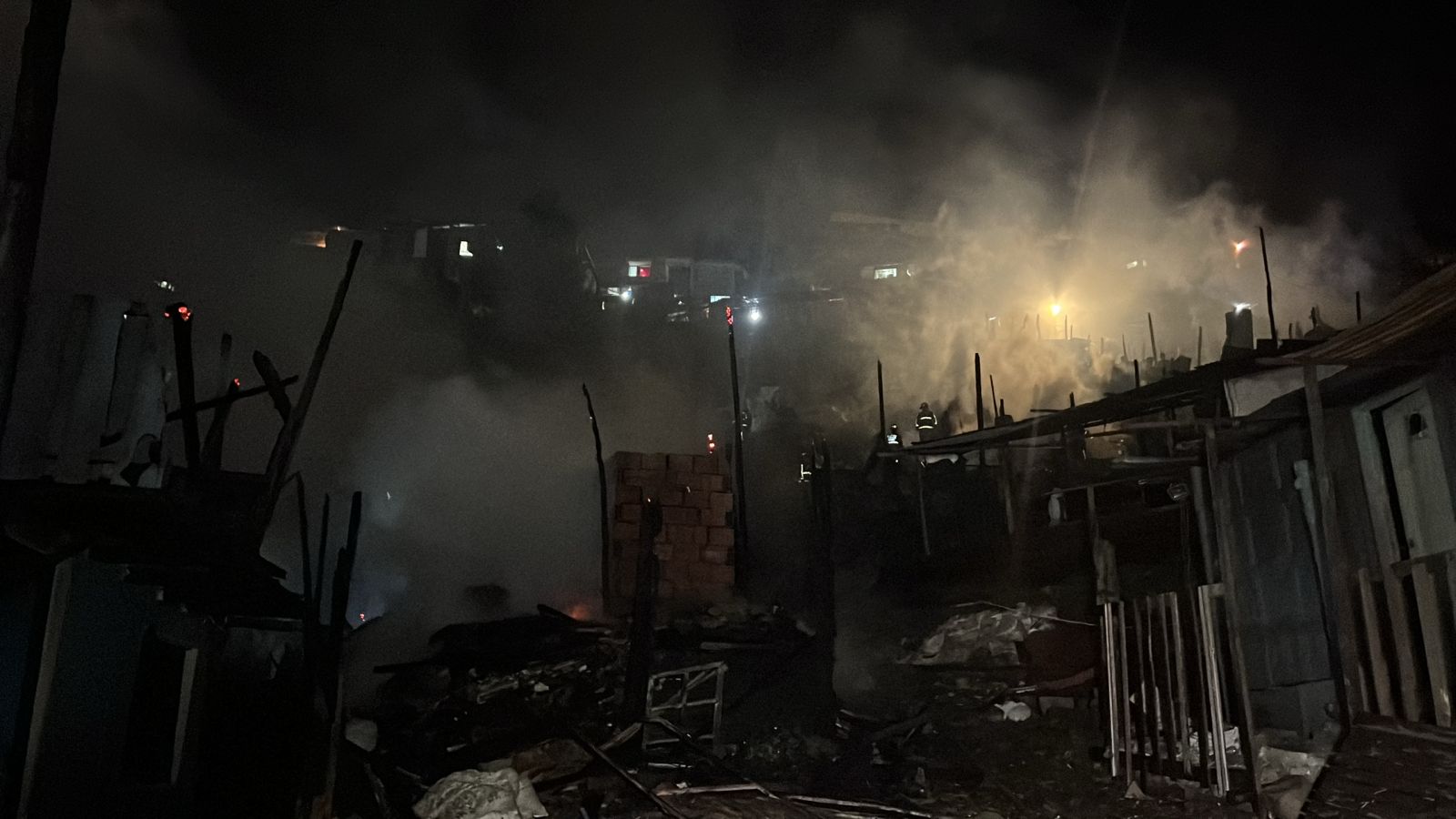 Incendio En Oriente De Bogotá Dejó Más De 70 Casas Afectadas | RCN Radio