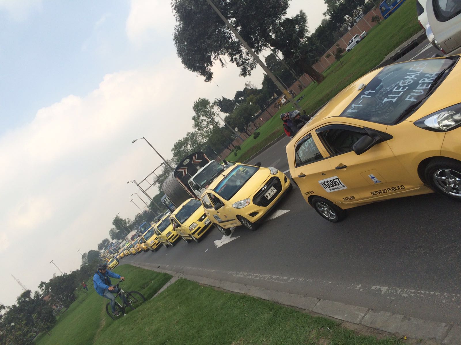 A Partir De Septiembre Tarifas De Taxi Aumentarán En Bogotá Rcn Radio