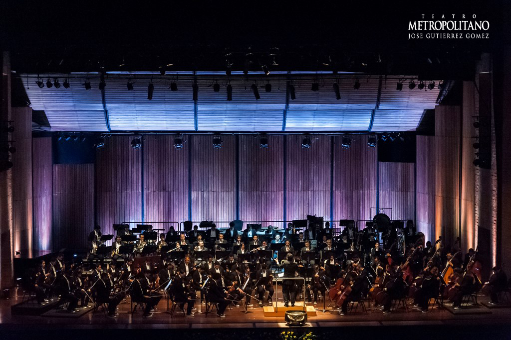 escenario del teatro metropolitano