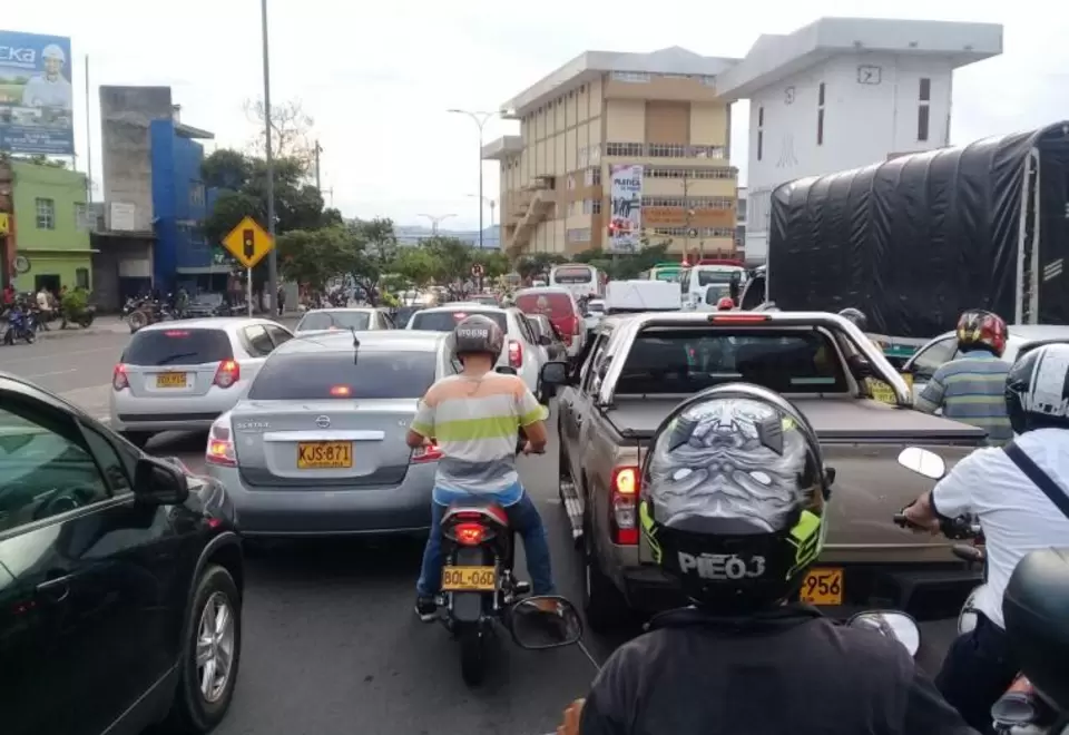 Pico y placa HOY Bucaramanga 3 de abril / 4 de abril / 5 de abril