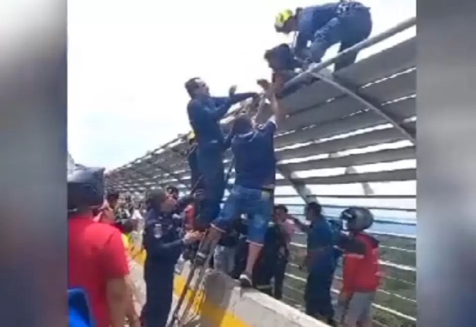 Robo bombero 