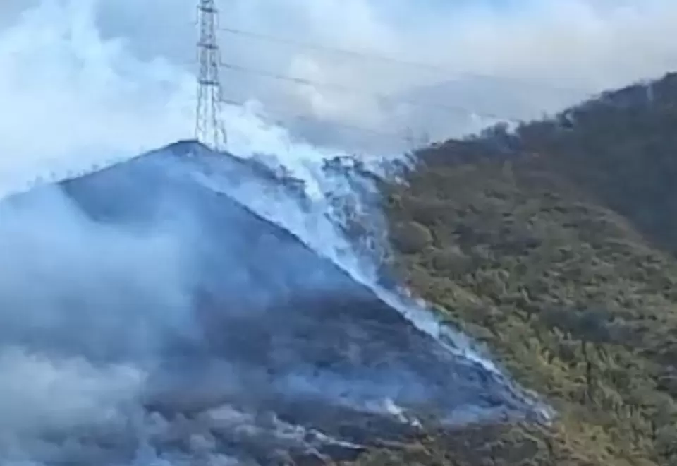 Incendio forestal en Cali