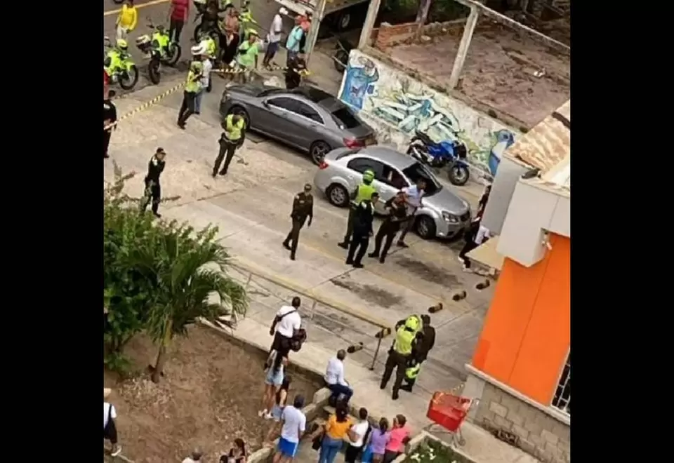 Ataque sicarial en tienda Ara de Barranquilla