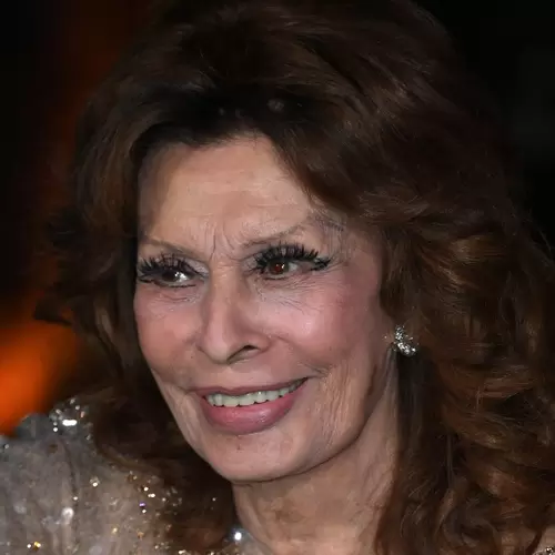 La actriz italiana Sophia Loren en la gala del Academy Museum of Motion