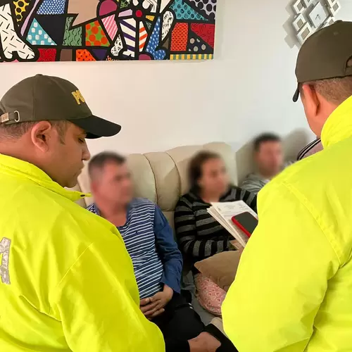 Red de tráfico sacaba migrantes inadmitidos en canecas de basura de El Dorado