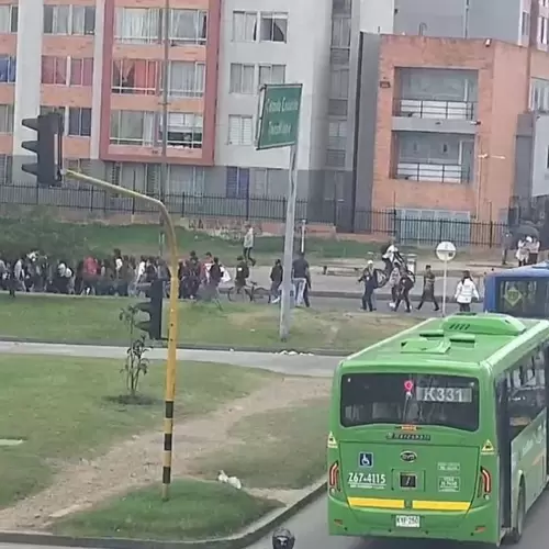 Manifestaciones en Bogotá HOY: Movilidad detenida en avenida Américas