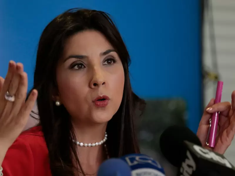María Victoria Ángulo