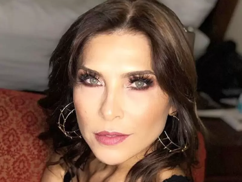Lorena Meritano se tatuó los senos después del cáncer y así quedó Lorena Meritano se tatuó los senos después del cáncer y así quedó
