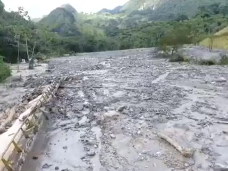 Deslizamiento en la vereda Puerto Nuevo de Sabanalarga Casanare