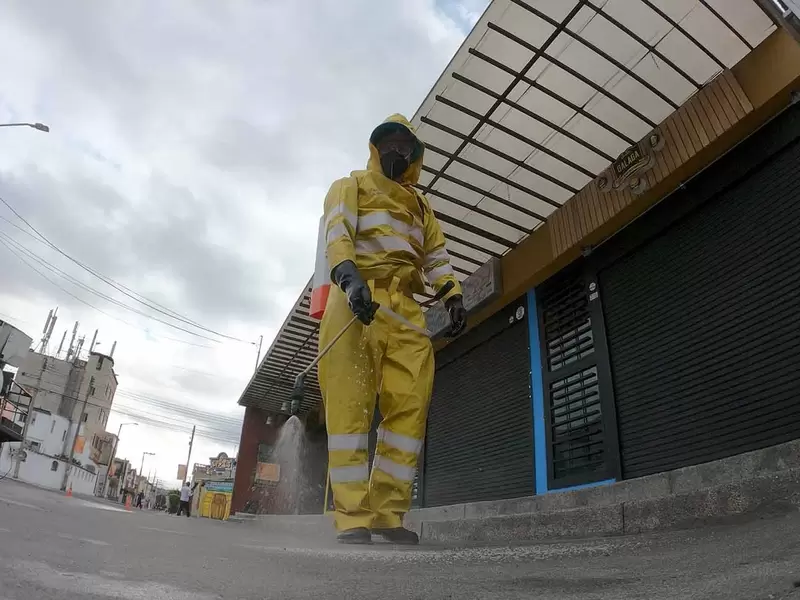 Limpieza de calles en Kennedy