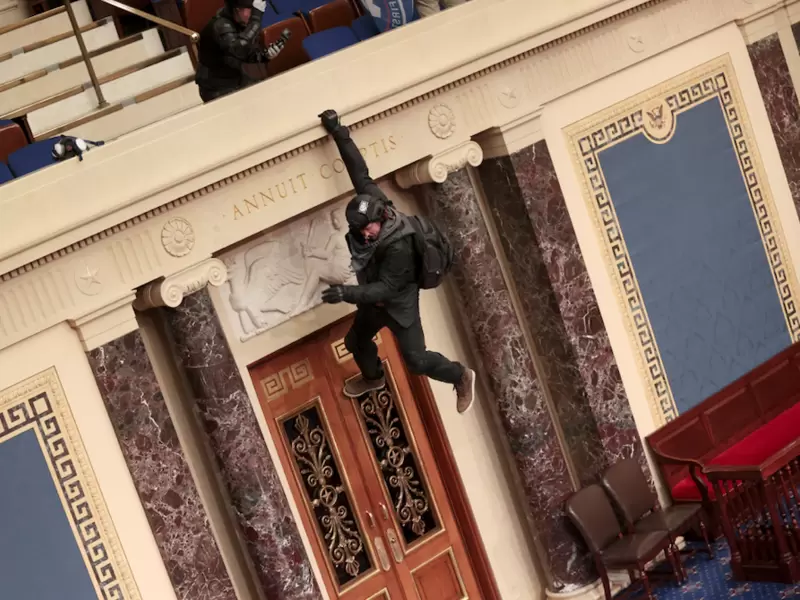 Seguidores de Trump irrumpen en el Capitolio de EE.UU.