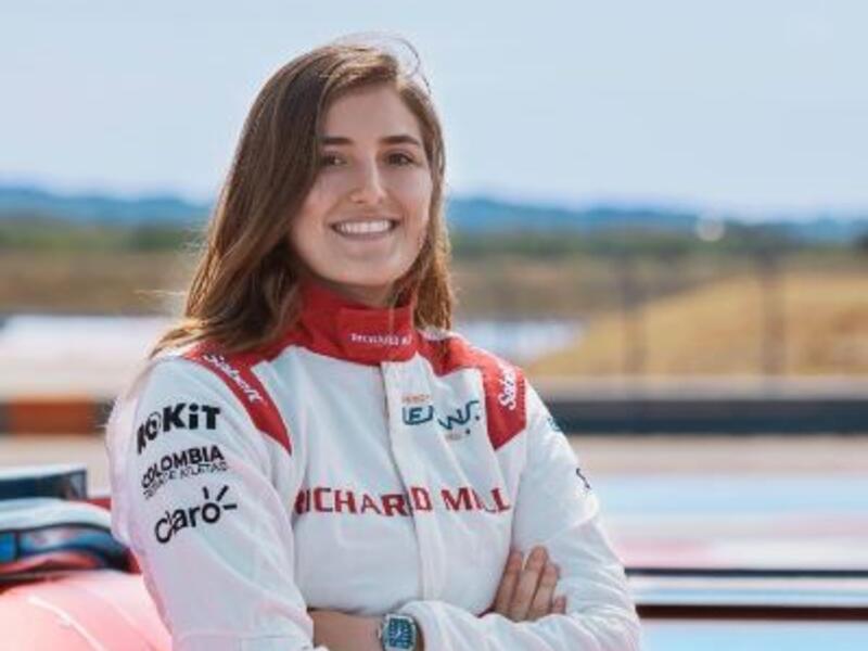 Tatiana Calderon- Telmex Claro