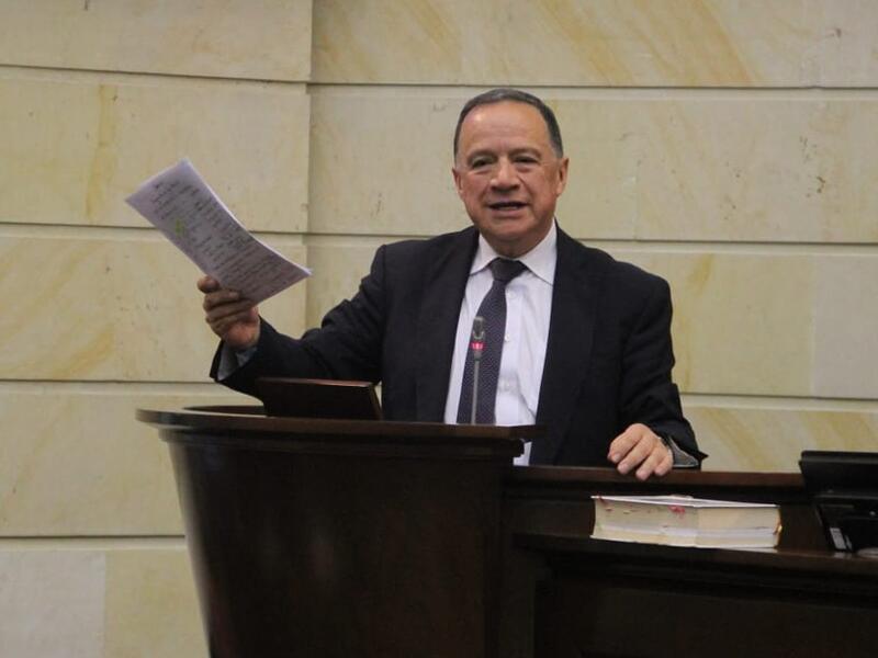 Senador Eduardo Enríquez Maya
