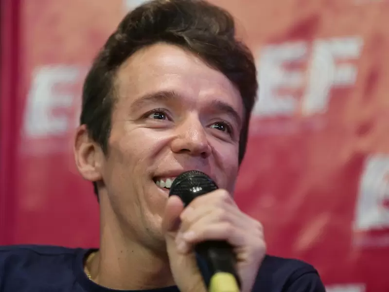 Rigoberto Urán revela la diferencia entre los ciclistas europeos y latinos Rigoberto Urán revela la diferencia entre los ciclistas europeos y latinos