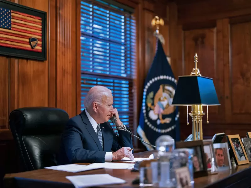Joe Biden llamada