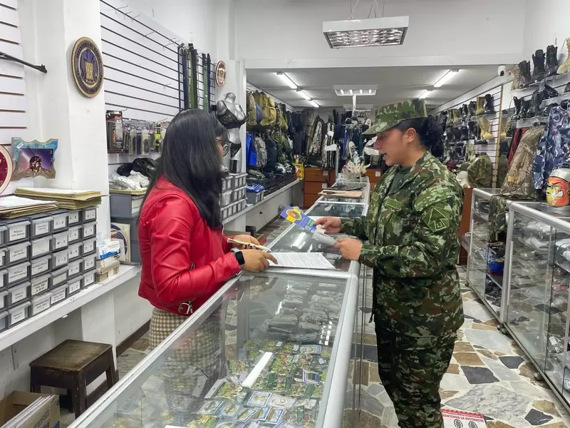 Venta de prendas militares sales