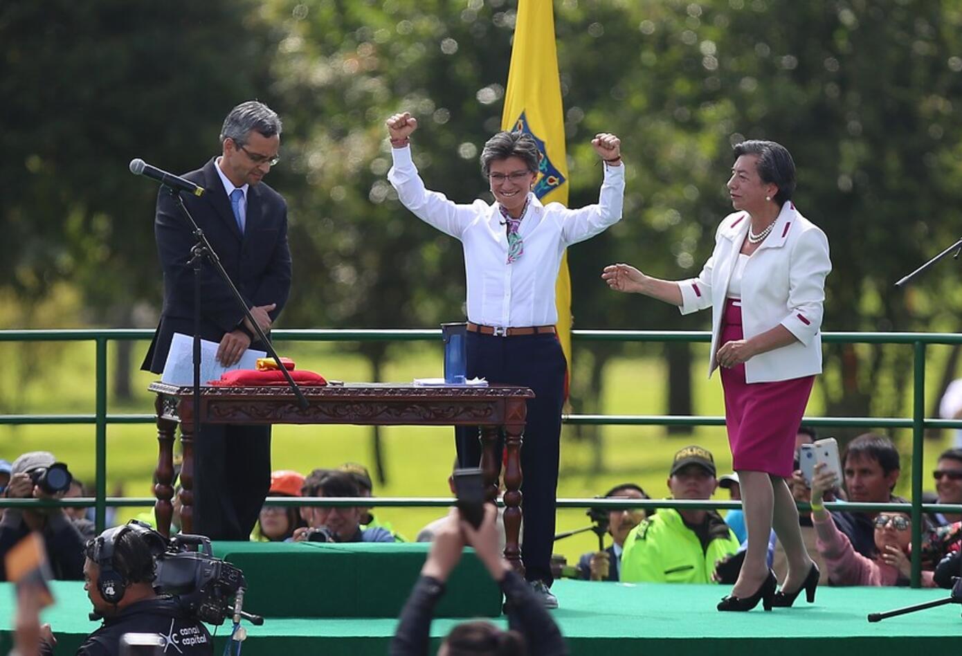 Claudia López en su posesión como alcaldesa de Bogotá