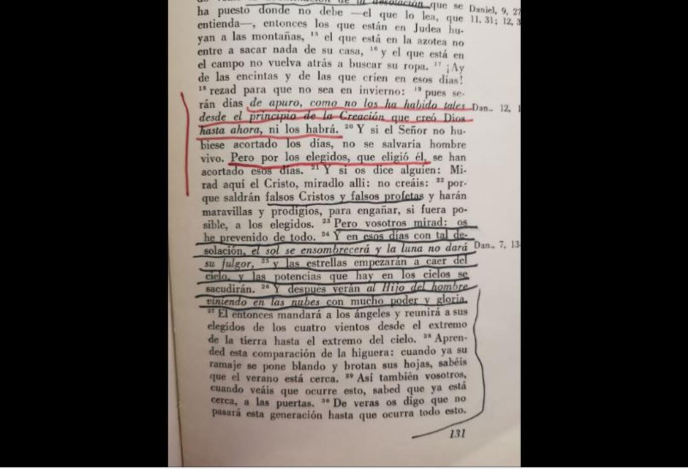 Los libros del profesor Germán Bustillo.