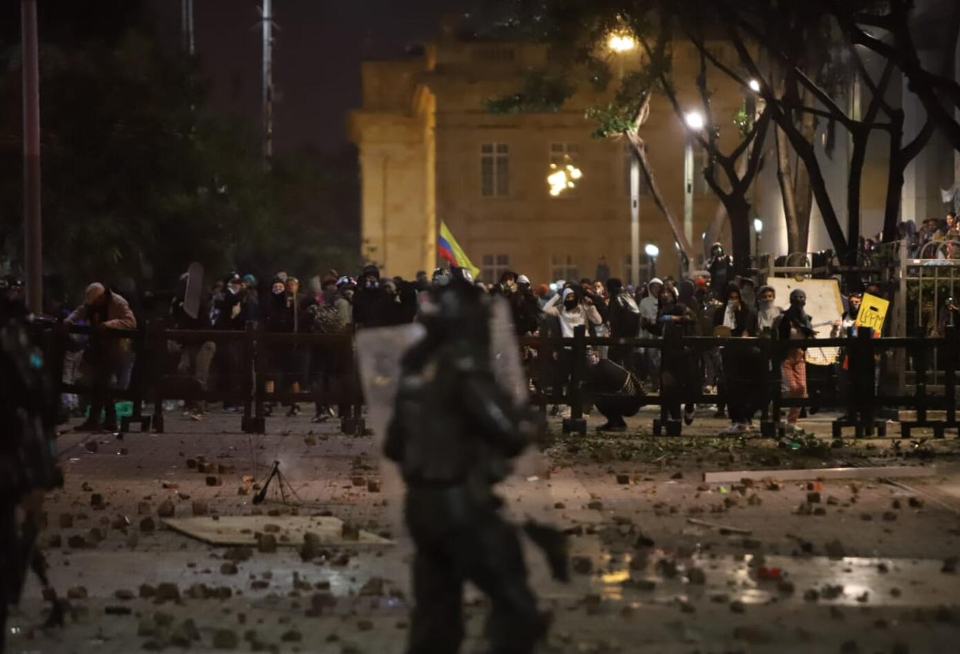 Enfrentamientos en la Plaza de Bolívar