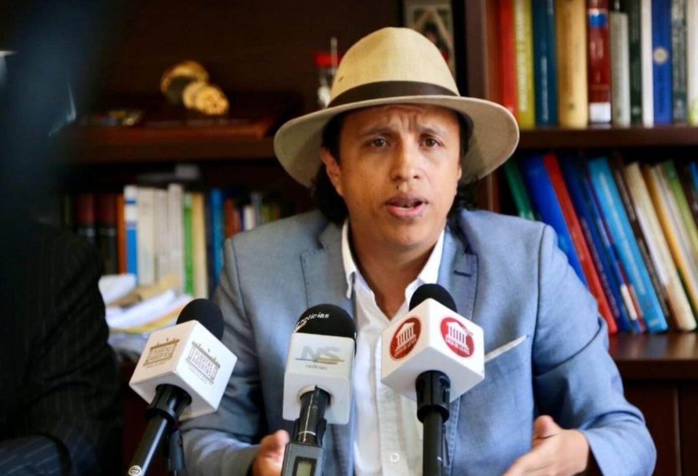 Manguito es el protagonista del proyecto de ley para prohibir el reguetón.