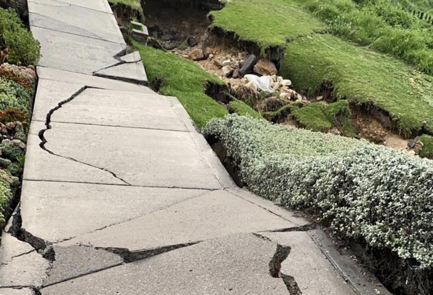 Daño en el acueducto de Chía, por temblor.