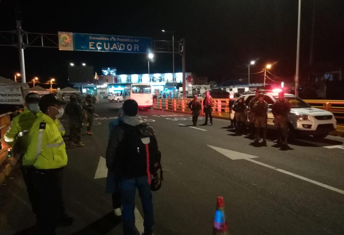 Fuerte dispositivo del lado Ecuatoriano