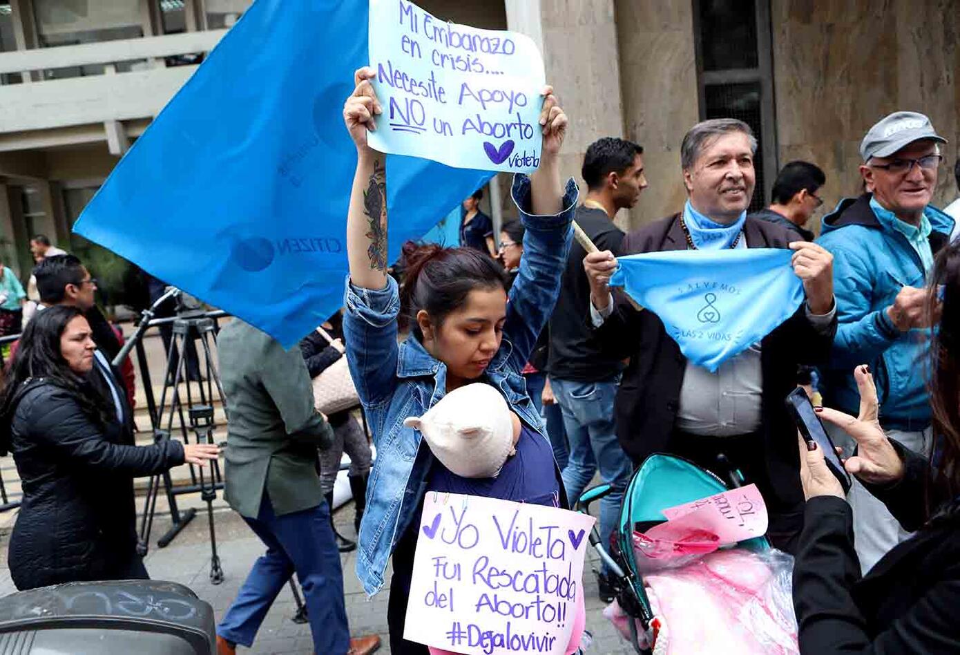 Pese a las tres excepciones, los grupos a favor del aborto denuncian todo tipo de trabas para la prestación del servicio.